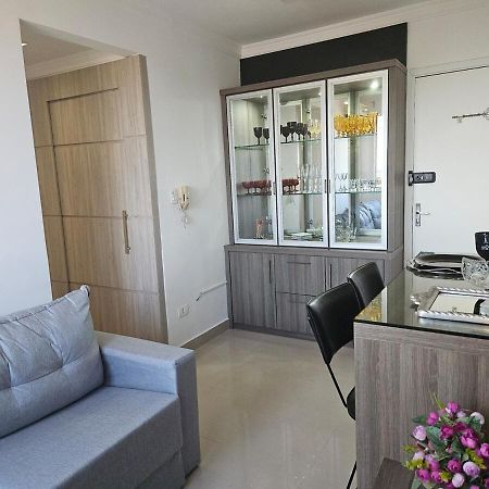 Apartamento Encantador Estacionamento Incluso Sarandi  Exterior photo